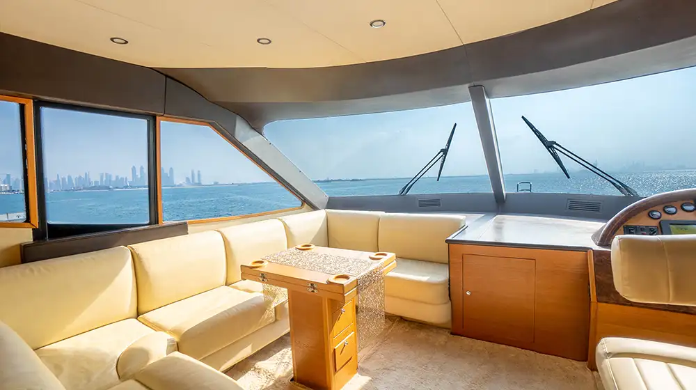 luxury 85ft yacht durretti sailing in Dubai