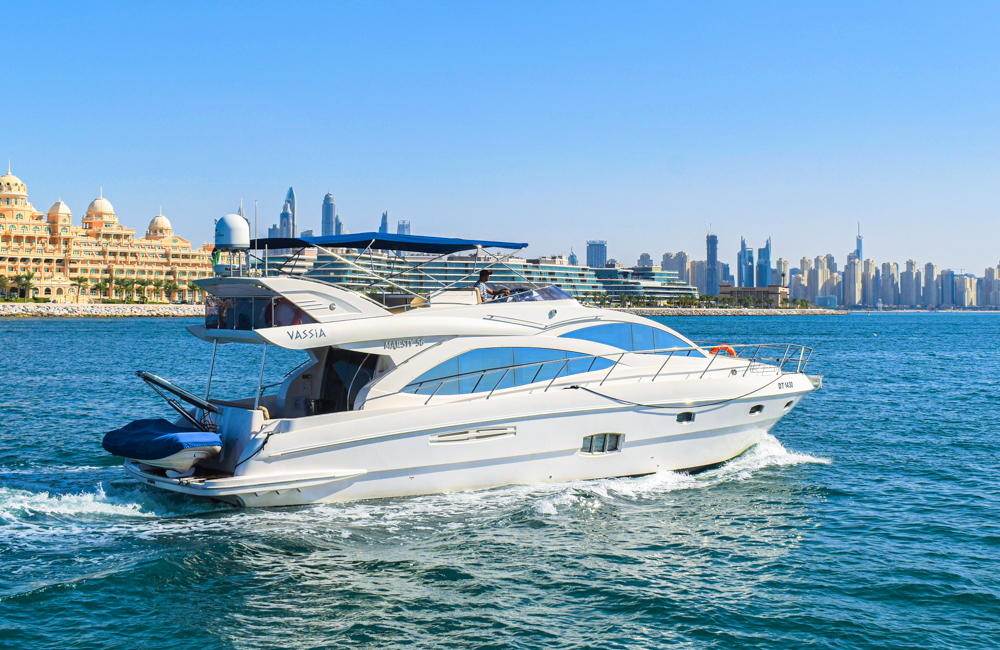 Luxury Yacht Vassia making waves in Dubai
